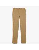 Pantalon Lacoste Chino Slim en Coton – Élégance Moderne et Confort