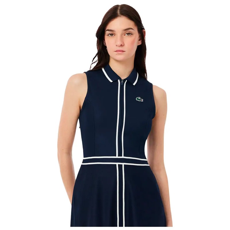 Robe Lacoste Golf Performance - Confort et Style sur Route du Golf