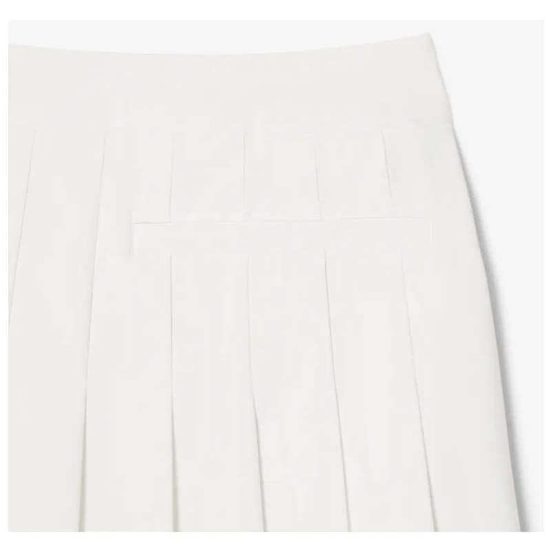 Jupe Lacoste Ultra Dry – Confort et Élégance pour Golfeuse | Route du Golf