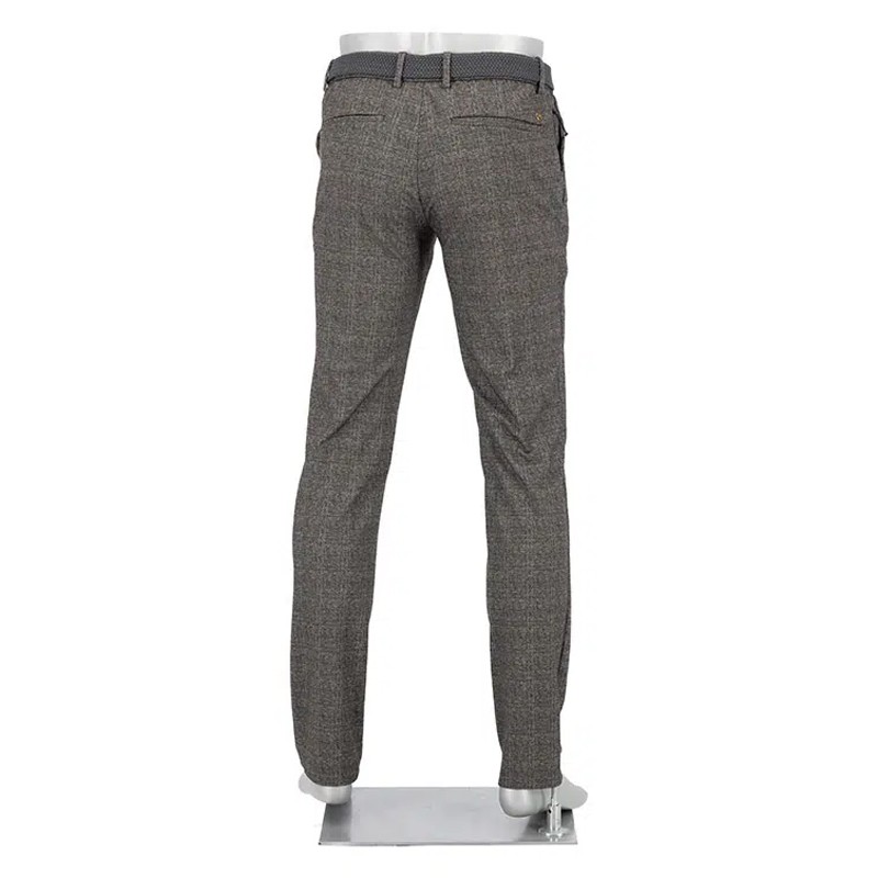 Pantalon Alberto Rookie 7 – Confort, style et performance sur le parcours de golf